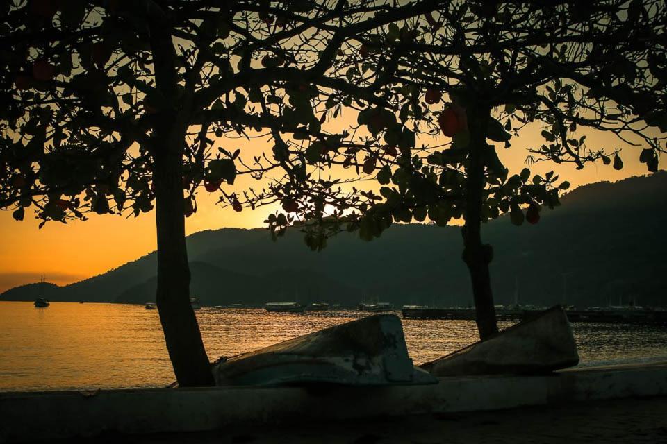 Pousada Recreio Da Praia Abraão Extérieur photo